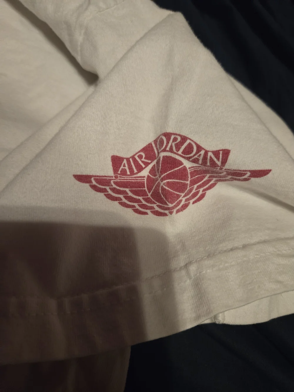 Jordan White Short-Sleeve Tee with Gray Graphic '1985 Rookie'